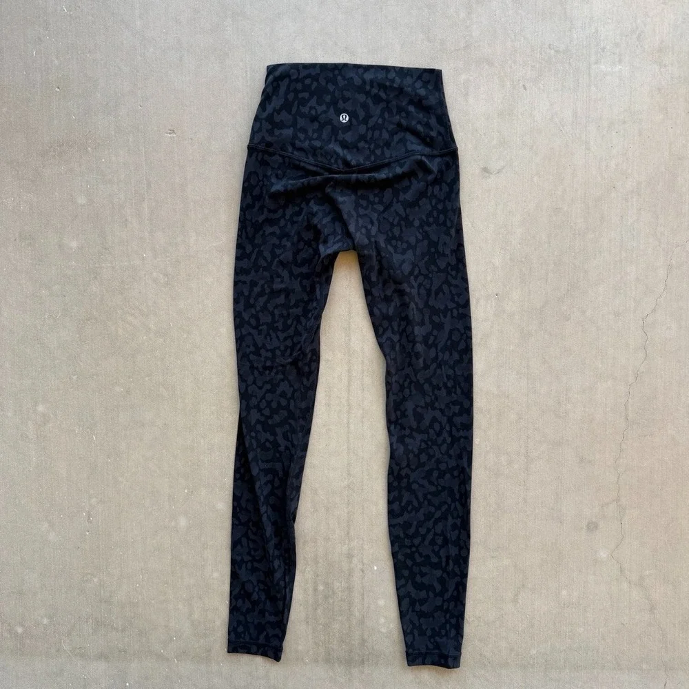 Lululemon Align Leggings Womens 4 Black Camo High Rise Yoga Pants 28